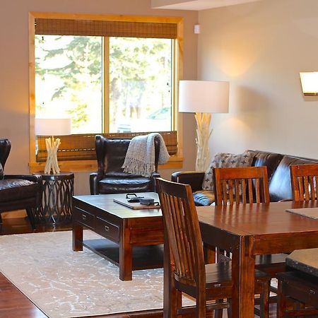 Luxury Canmore Vacations ภายนอก รูปภาพ