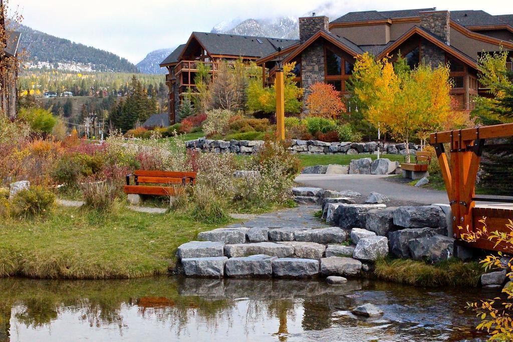Luxury Canmore Vacations ภายนอก รูปภาพ